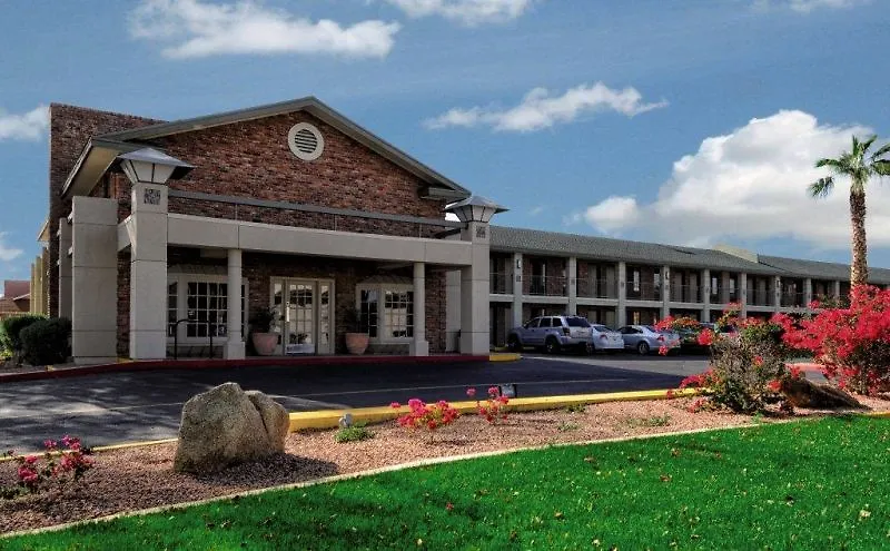 Howard Johnson By Wyndham Scottsdale Old Town 2*,  United States