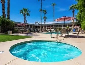 Hotel Howard Johnson By Wyndham Scottsdale Old Town